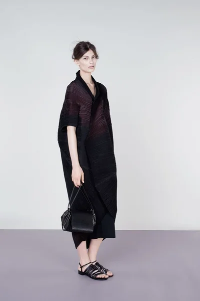 Look 13